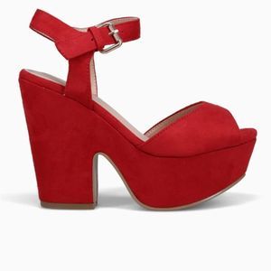 BAKERS B PEEP TOE ADJUSTABLE BUCKLE ANKLE STRAP SUEDE PLATFORM SANDAL